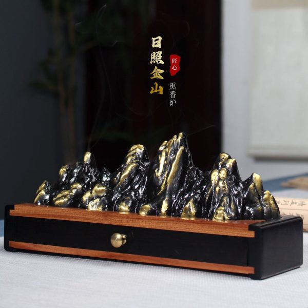 Clouds Into Mountains Reclining Incense Gift Set